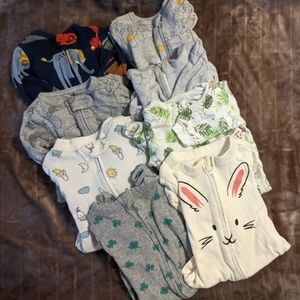3/30$ - 8 NB baby jammies
